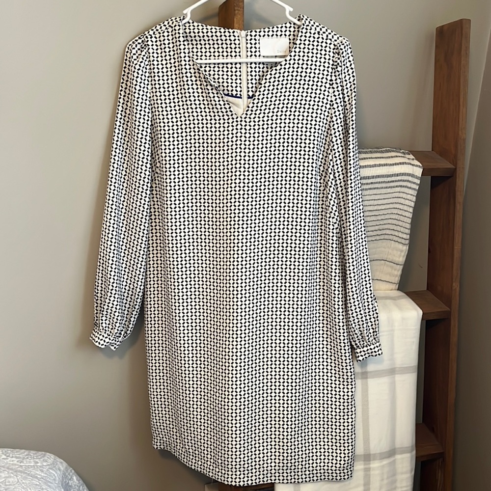 Patterned shift dress